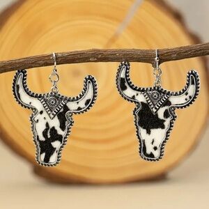 Silver tone Western black and white cow print earrings - New